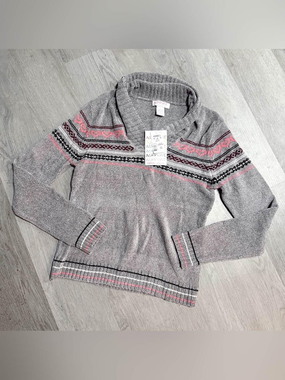•AIRPORT• SWEATER